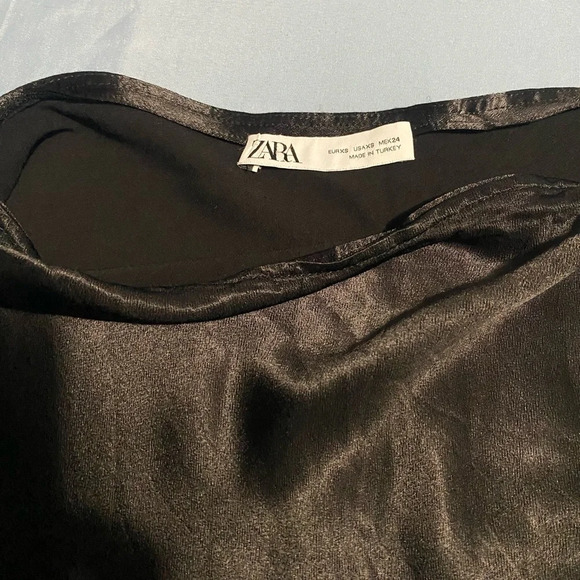 ZARA SATIN EFFECT MIDI SKIRT BLACK M - Picture 5 of 13